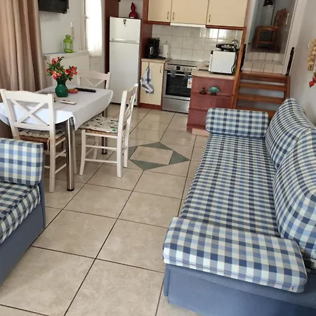 Nikolettas Apartment
