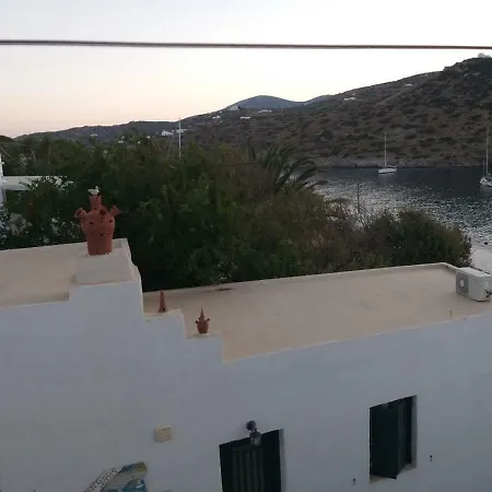 Nikolettas Apartman Fárosz